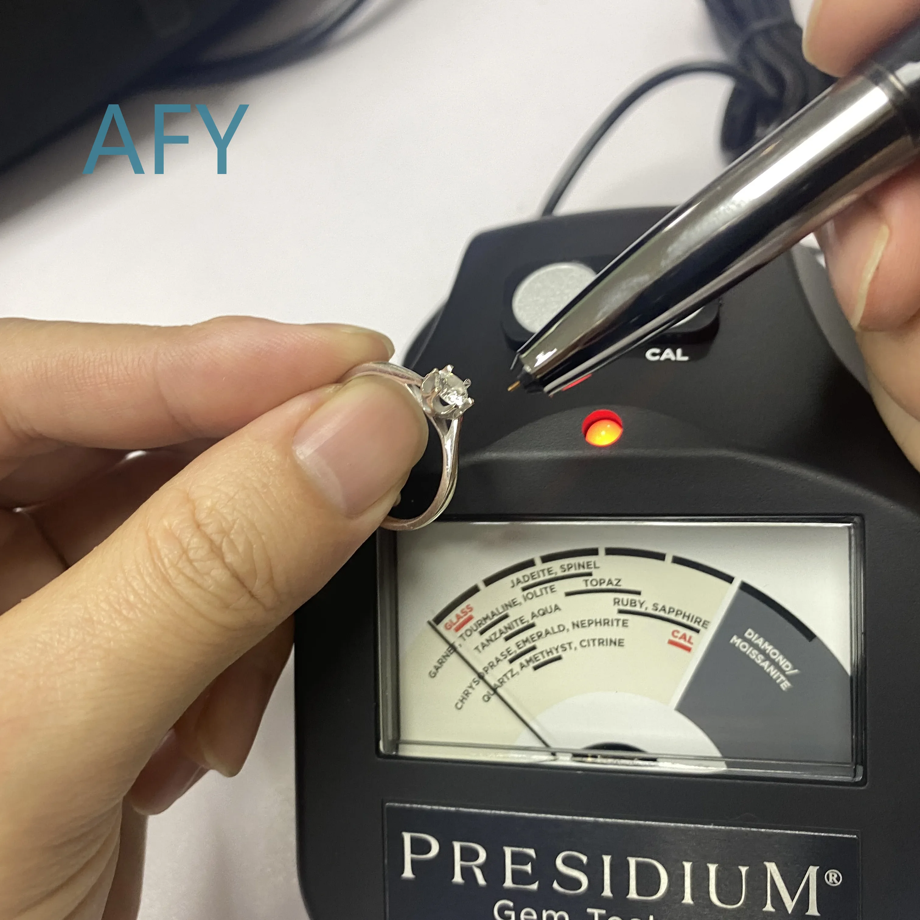 Presidium PGT II for Colored G - Gemstone Identification Kit review and price
